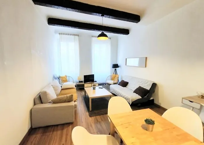 Sur Le Vieux Port , Appartement 50M2, 4Pers